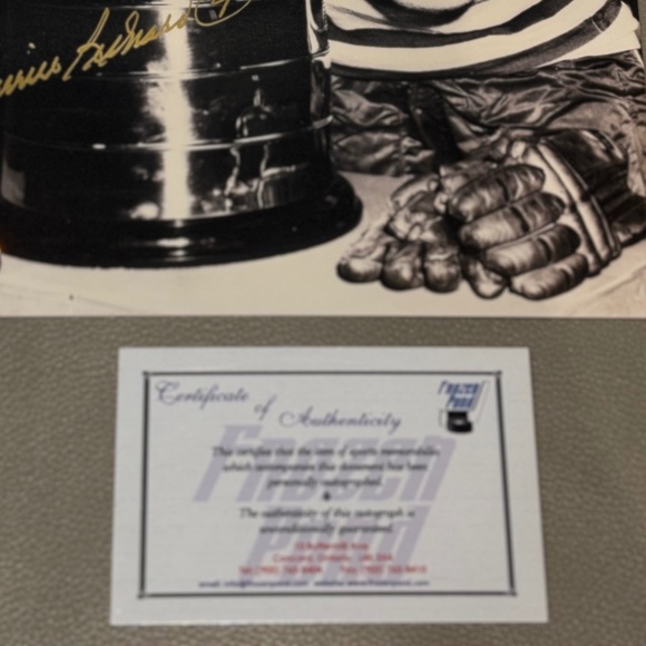 ROCKET RICHARD SIGNED 8 X 10 MINT - Picture 2 of 2